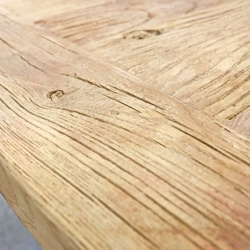 Elm Wood Bench